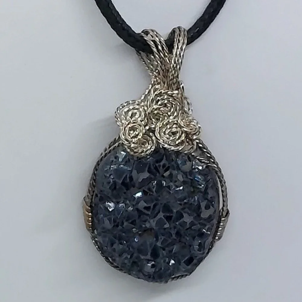 Druzy filigree pendant necklace‎